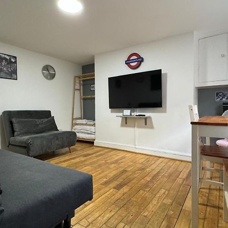 ロンドンSpecial Flat In Camden Townアパートメント エクステリア 写真