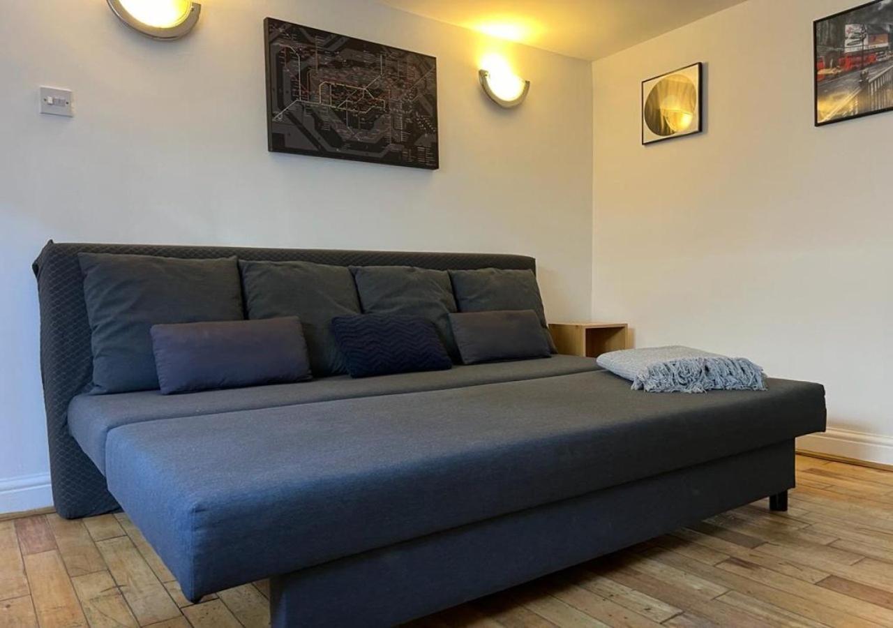 ロンドンSpecial Flat In Camden Townアパートメント エクステリア 写真