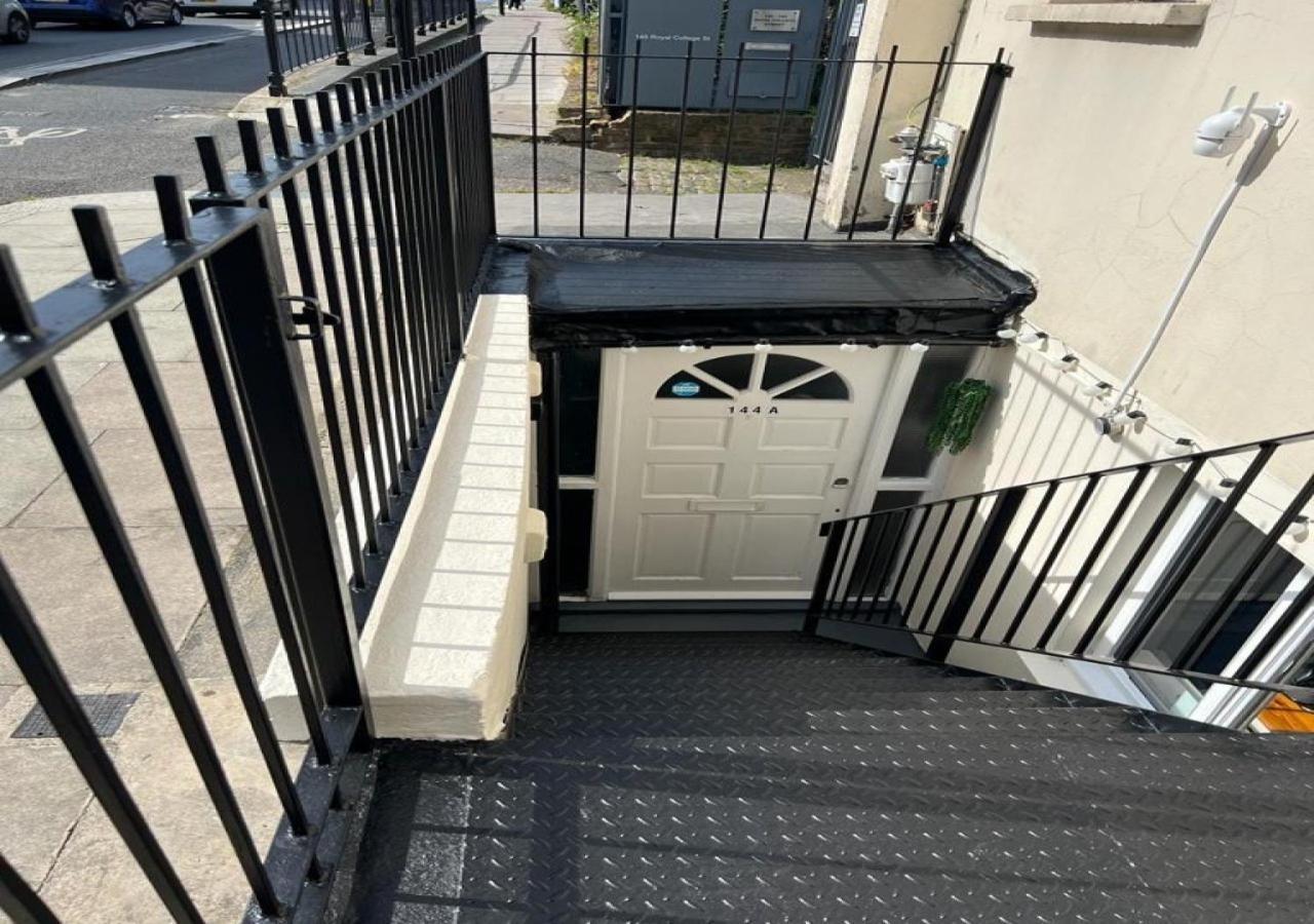ロンドンSpecial Flat In Camden Townアパートメント エクステリア 写真