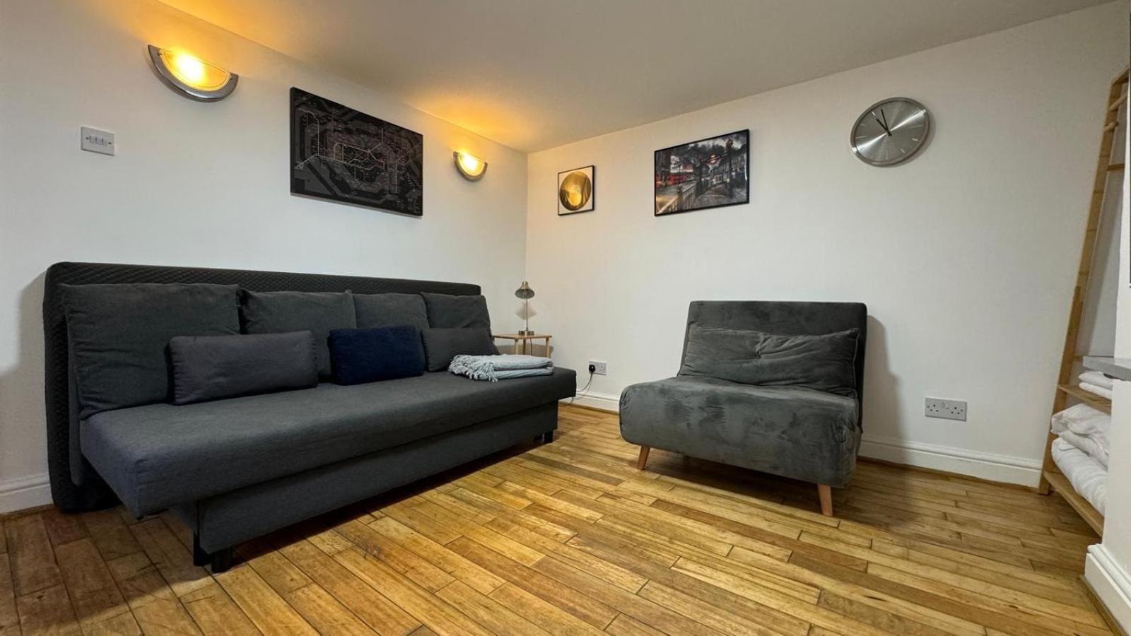 ロンドンSpecial Flat In Camden Townアパートメント エクステリア 写真